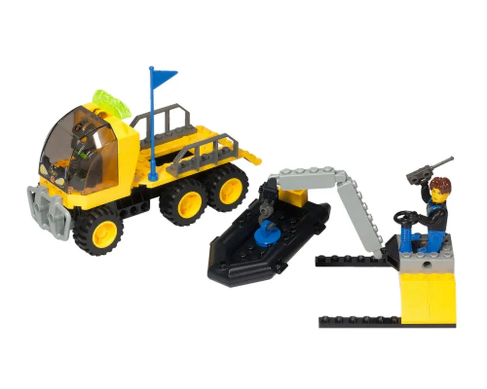 LEGO 4 Juniors 4606 - Aqua Res-Q Transport - Authentic LEGO Set Main Image
