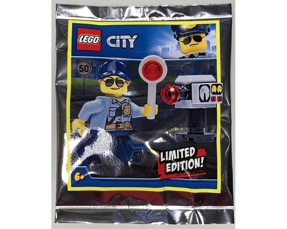 LEGO City 951910 - Police Woman foil pack - Authentic LEGO Set Main Image
