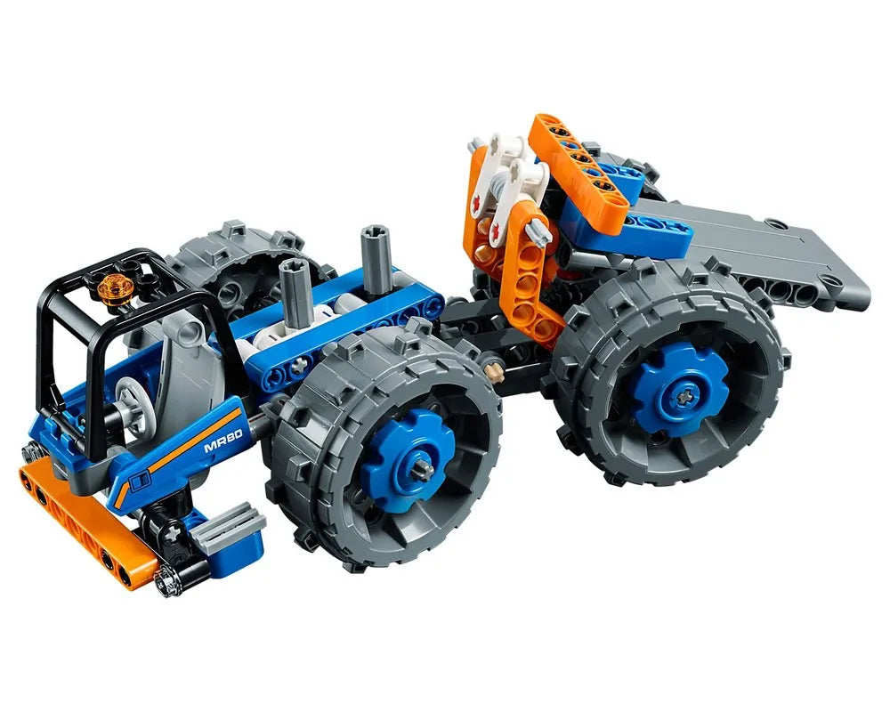 LEGO Technic 42071 - Dozer Compactor - Authentic LEGO Set Image 2