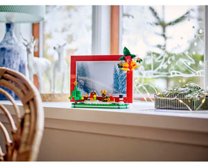 LEGO Holiday & Event 40702 - Christmas Picture Frame - Authentic LEGO Set Image 4