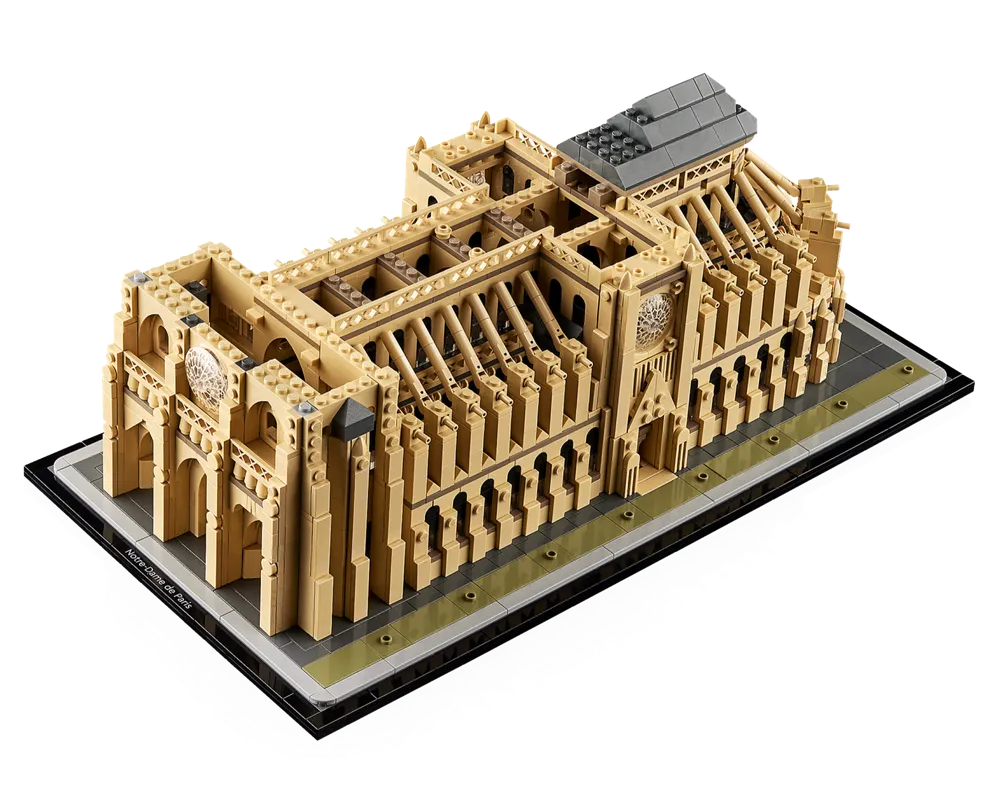 LEGO Architecture 21061 - Notre-Dame de Paris - Authentic LEGO Set Image 9
