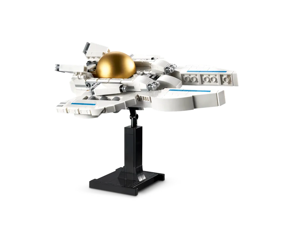 LEGO Creator 31152 - Space Astronaut - Authentic LEGO Set Image 5