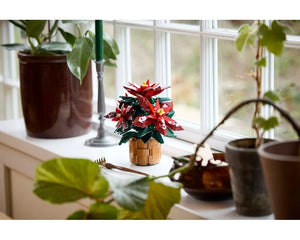 LEGO Botanicals 10370 - Poinsettia - Authentic LEGO Set Image 5