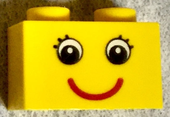 LEGO 3004pb086 Brick 1 x 2 with Eyes with Eyelashes and Red Smile Pattern - Main Product Image