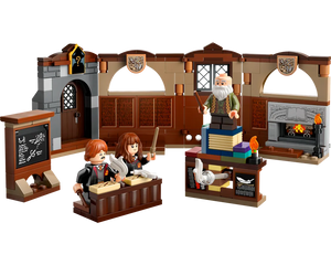 LEGO Harry Potter 76442 - Hogwarts Castle: Charms Class - Authentic LEGO Set Image 2