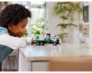 LEGO Technic 42167 - Mack LR Electric Garbage Truck - Authentic LEGO Set Image 9