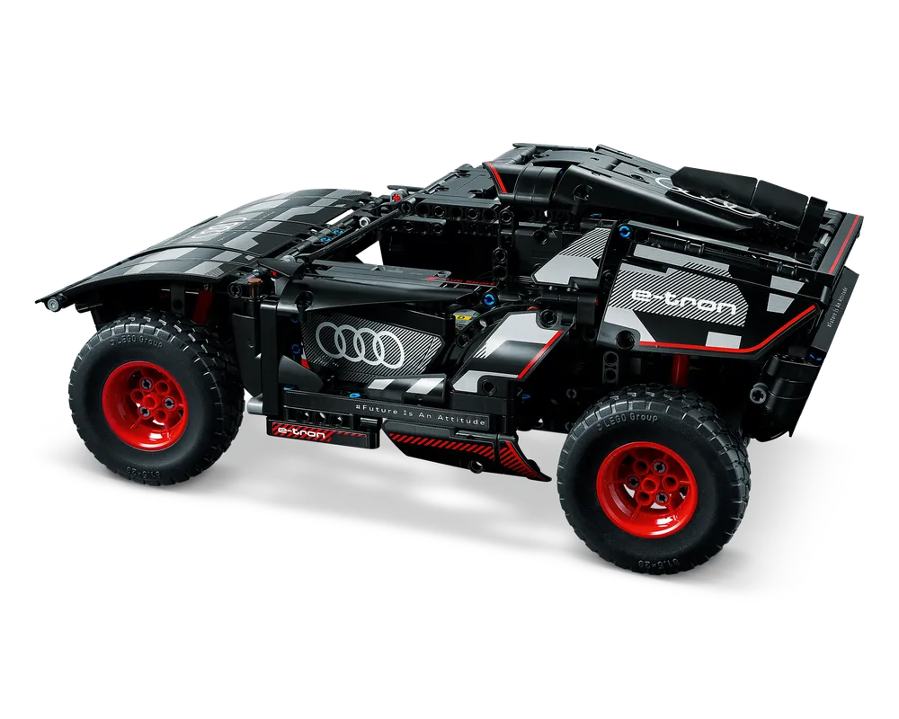 LEGO Technic 42160 - Audi RS Q e-tron - Authentic LEGO Set Image 4