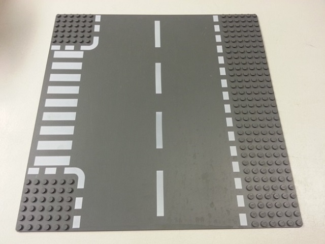 LEGO 44341px2 Baseplate, Road 32 x 32 6-Stud T Intersection with White Dashed Lines and Crosswalk Pattern - Main Product Image