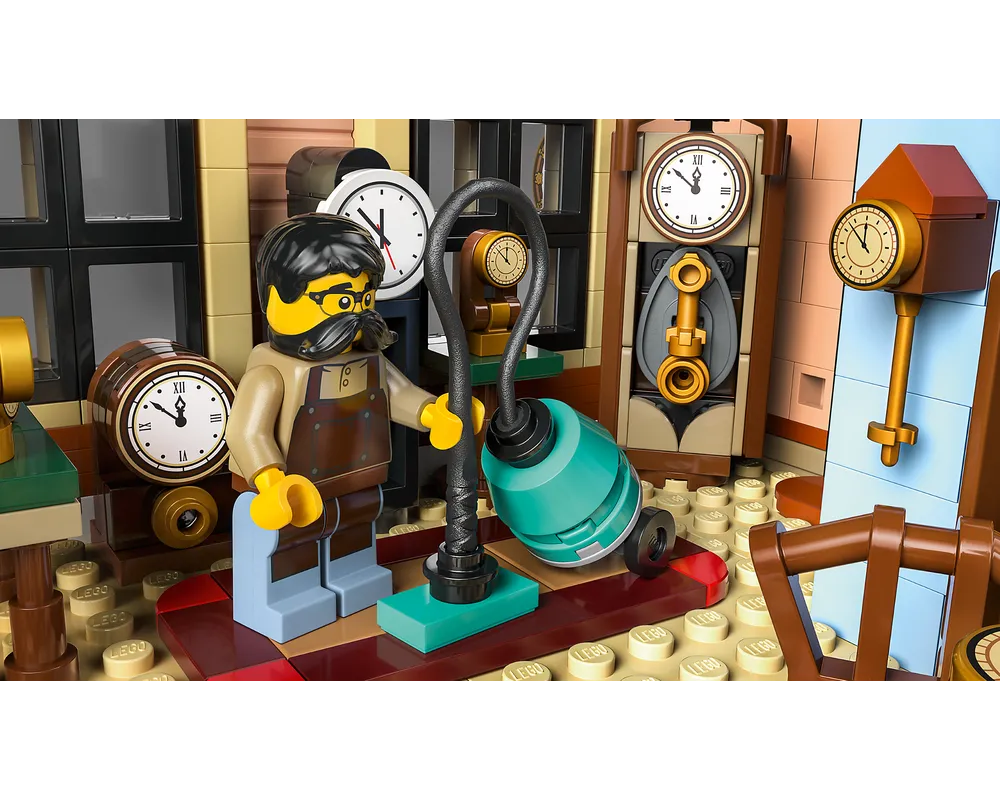LEGO Creator 10350 - Tudor Corner - Authentic LEGO Set Image 4