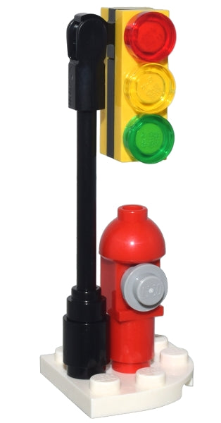 LEGO Holiday & Event 76293-8 - 76293 Advent Calendar 2024, Super Heroes, Spider-Man (Day  7) - Traffic Light and Fire Hydrant Packed inside a grip bag - Authentic LEGO Set Main Image