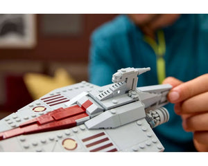LEGO Star Wars 75404 - Acclamator-Class Assault Ship - Authentic LEGO Set Image 7