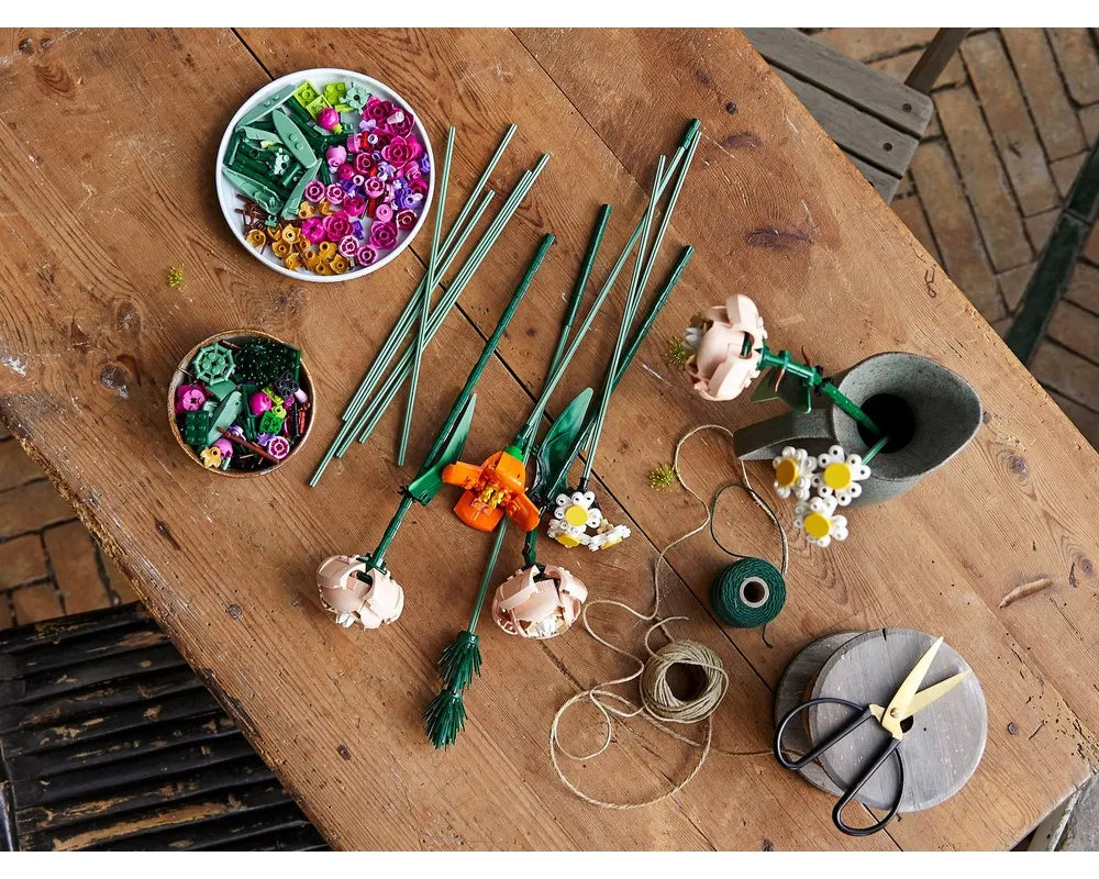 LEGO Botanicals 10280 - Flower Bouquet - Authentic LEGO Set Image 17