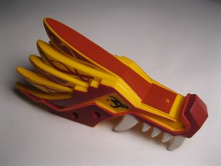 LEGO 93070pb02 Dragon Head (Ninjago) Jaw Upper with Dark Red Sections, White Teeth and Red Stripes Pattern - Main Product Image