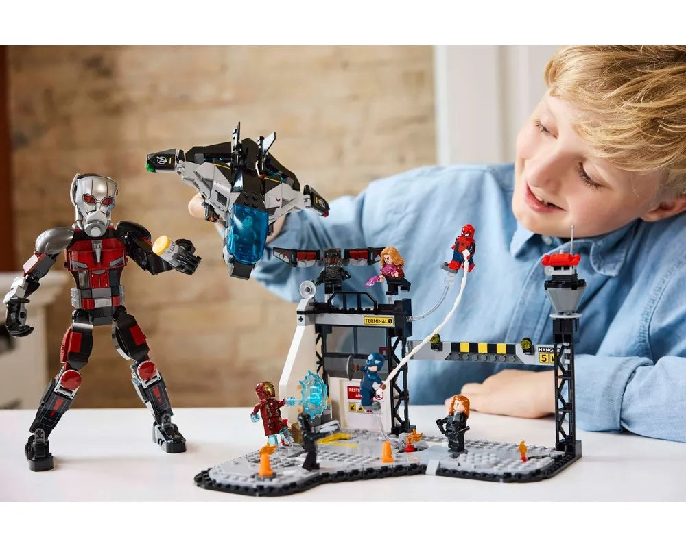 LEGO Super Heroes 76314 - Captain America: Civil War Battle - Authentic LEGO Set Image 4