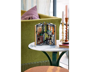LEGO Creator 10351 - 1 - Sherlock Holmes: Book Nook - Authentic LEGO Set Image 36
