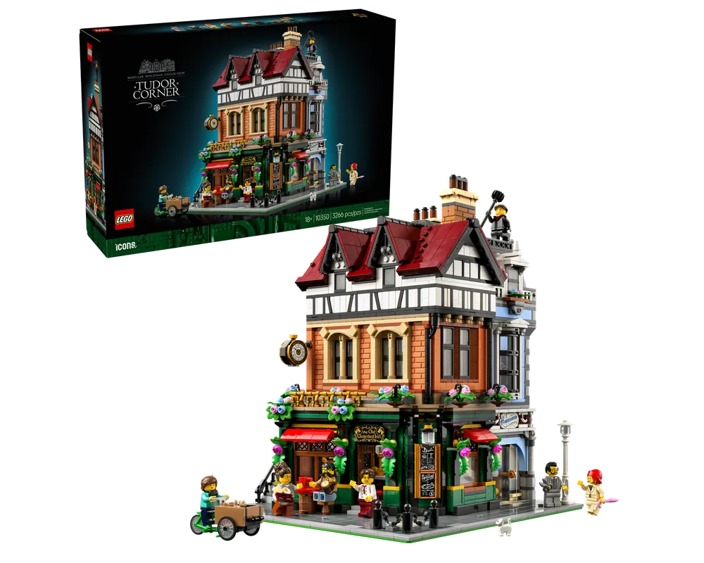 LEGO Creator 10350 - Tudor Corner - Authentic LEGO Set Main Image
