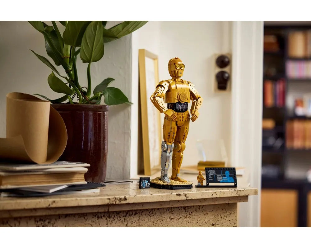LEGO Star Wars 75398 - C-3PO - Authentic LEGO Set Image 7