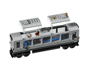 LEGO Super Heroes 76321 - Spider-Man vs. Doc Ock Subway Train Scene - Authentic LEGO Set Image 3