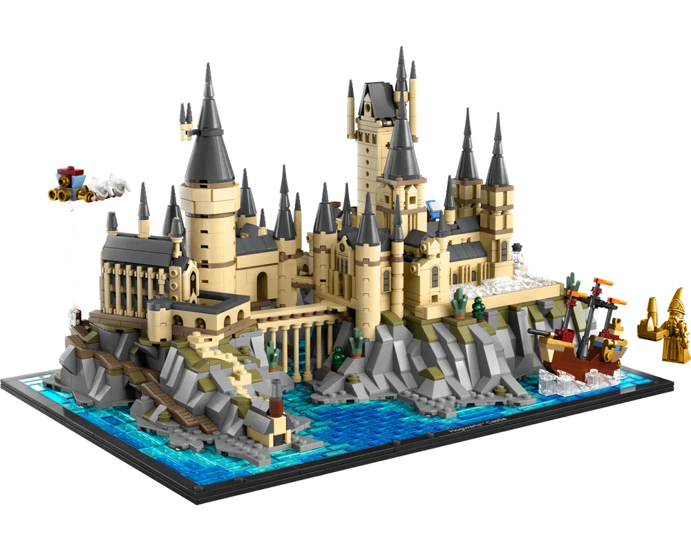 LEGO Harry Potter 76419 - Hogwarts Castle and Grounds - Authentic LEGO Set Image 2