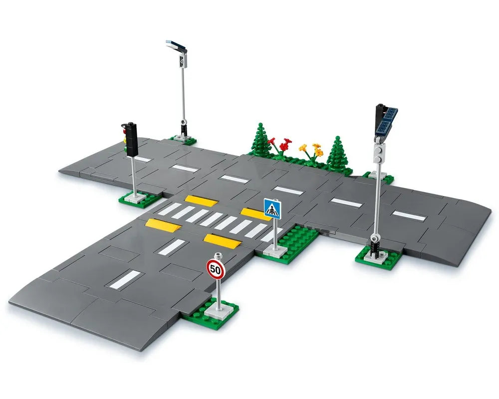 LEGO City 60304 - Road Plates - Authentic LEGO Set Image 5