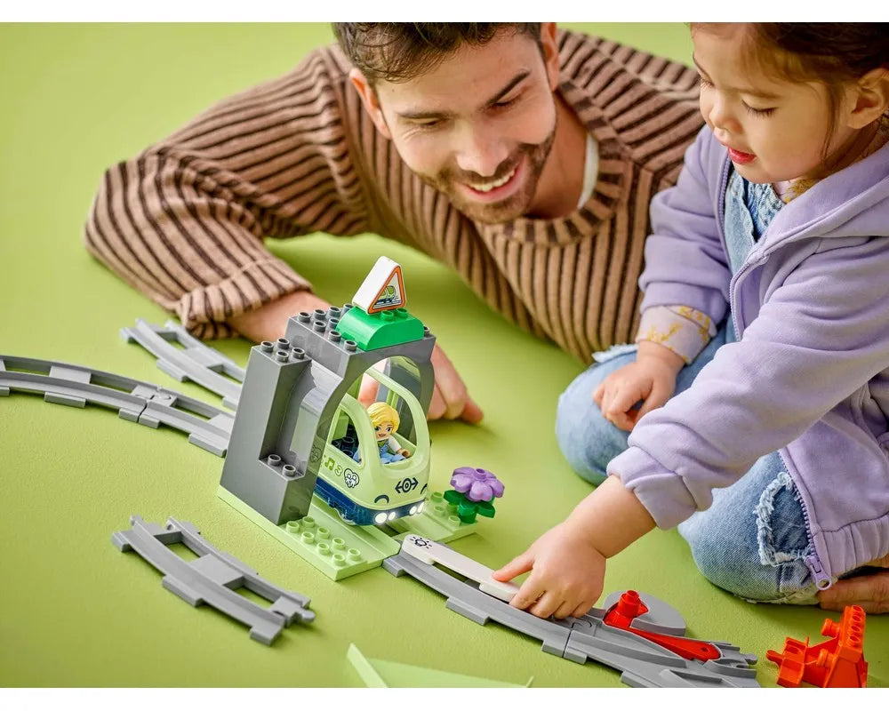 LEGO DUPLO 10425 - Train Tunnel and Tracks Expansion Set - Authentic LEGO Set Image 9