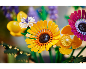 LEGO Botanicals 10313 - Wildflower Bouquet - Authentic LEGO Set Image 3