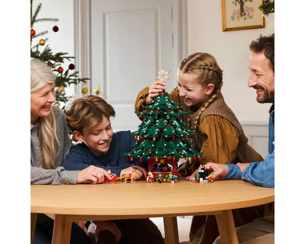 =LEGO Creator 41843 - Family Christmas Tree - Authentic LEGO Set Image 13