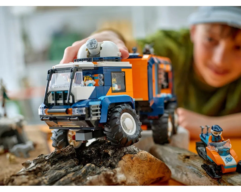 LEGO City 60471 - Arctic Explorer Science Lab Truck - Authentic LEGO Set Image 17