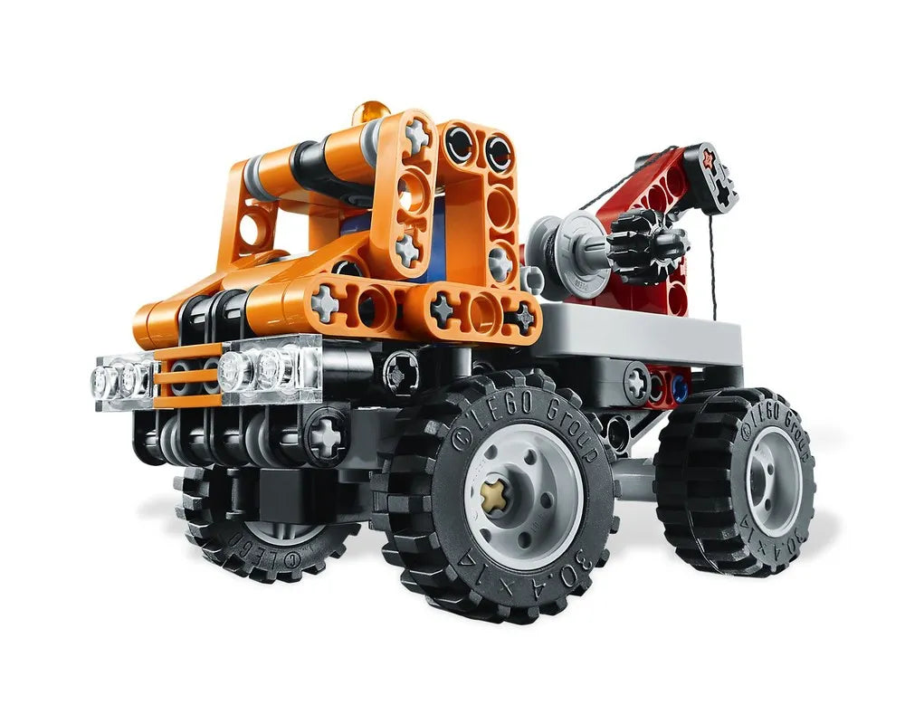 LEGO Technic 9390 - Mini Tow Truck - Authentic LEGO Set Image 6