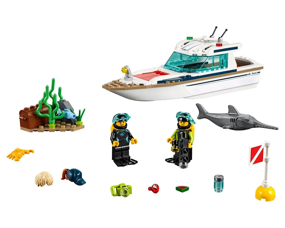 =LEGO City 60221 - Diving Yacht - Authentic LEGO Set Image 2
