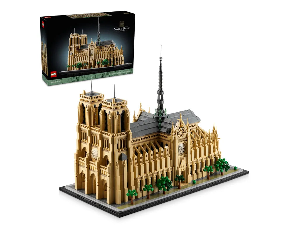 LEGO Architecture 21061 - Notre-Dame de Paris - Authentic LEGO Set Main Image