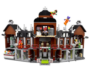 LEGO Super Heroes 70912 - Arkham Asylum - Authentic LEGO Set Image 6