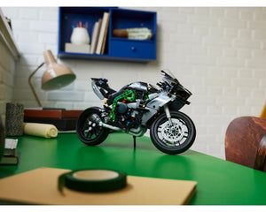 LEGO Technic 42170 - Kawasaki Ninja H2R Motorcycle - Authentic LEGO Set Image 2
