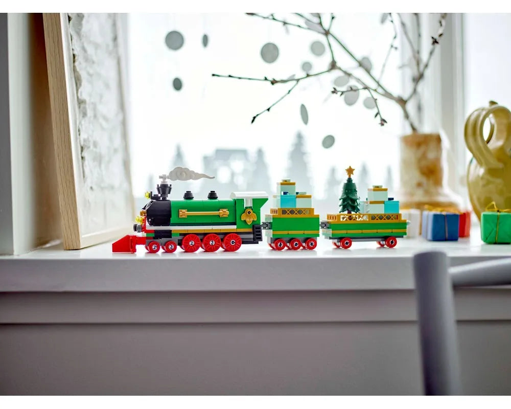 LEGO Creator 40700 - Winter Holiday Train - Authentic LEGO Set Image 5