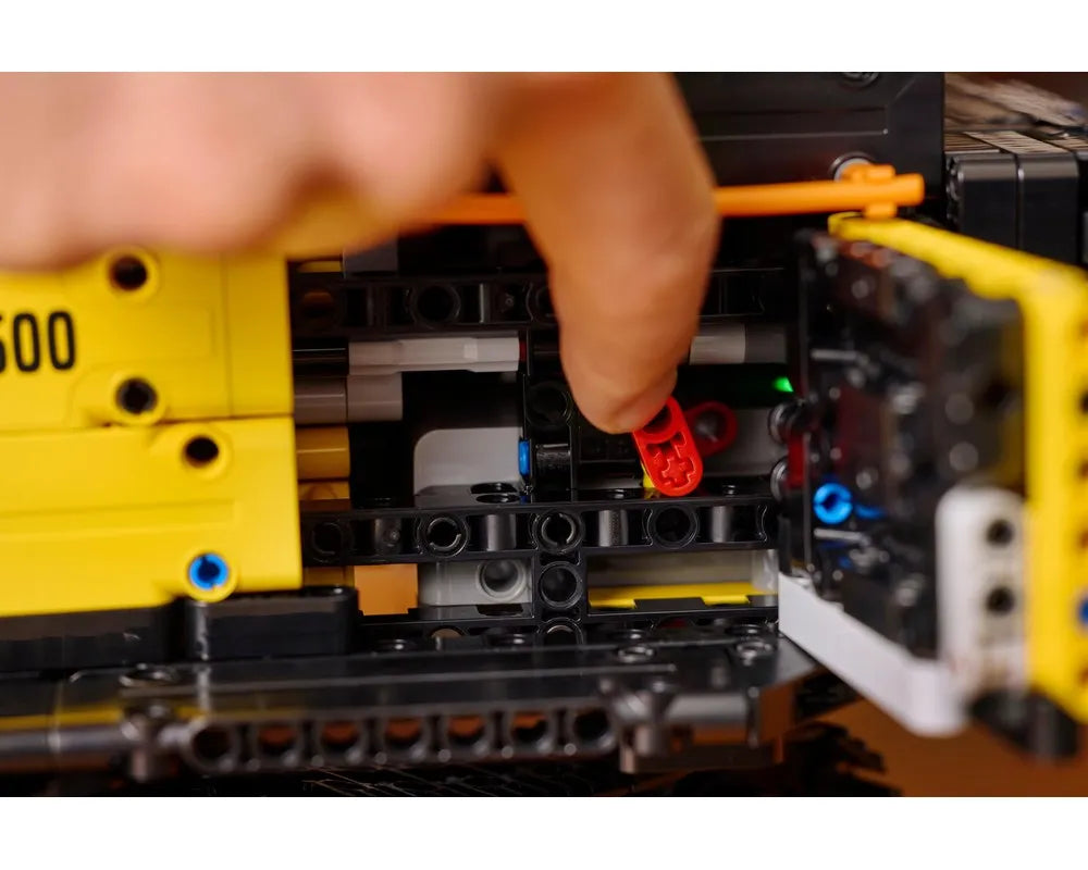 LEGO Technic 42215 - Volvo EC500 Hybrid Excavator - Authentic LEGO Set Image 13