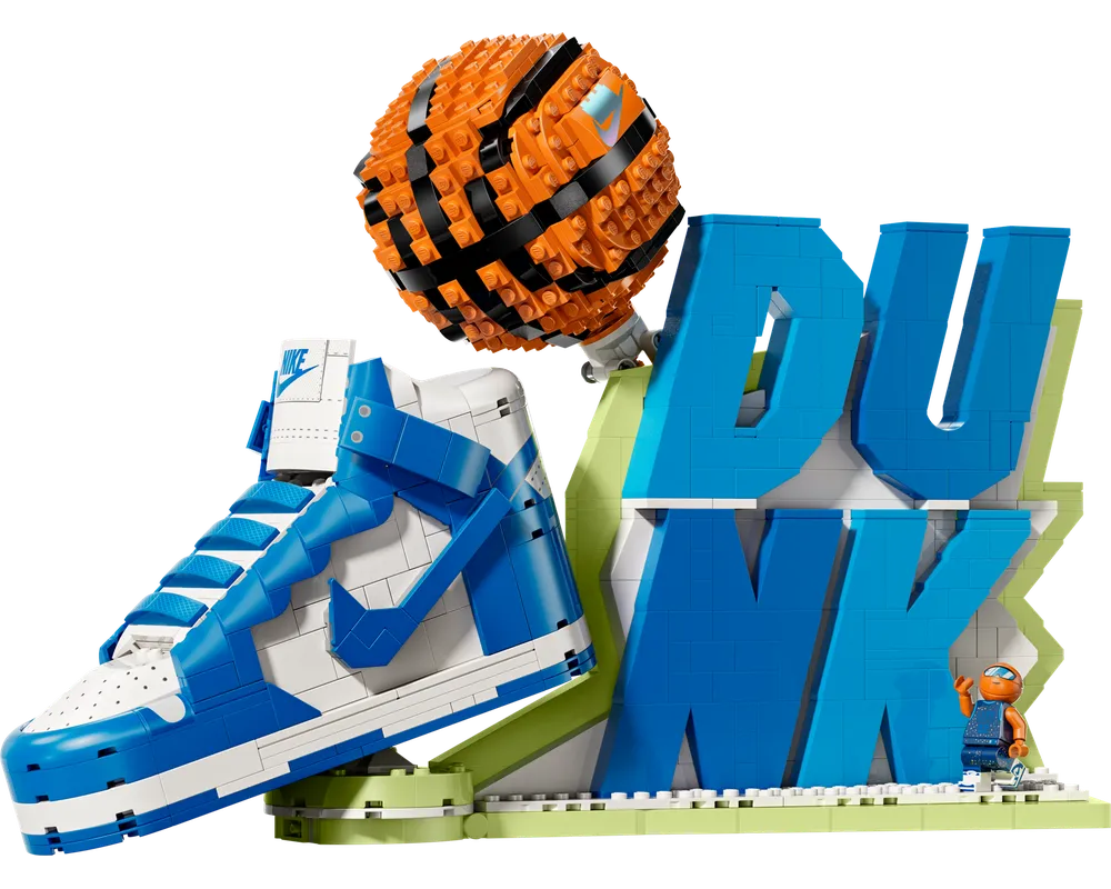 LEGO Nike 43008 - Nike Dunk - Authentic LEGO Set Image 15