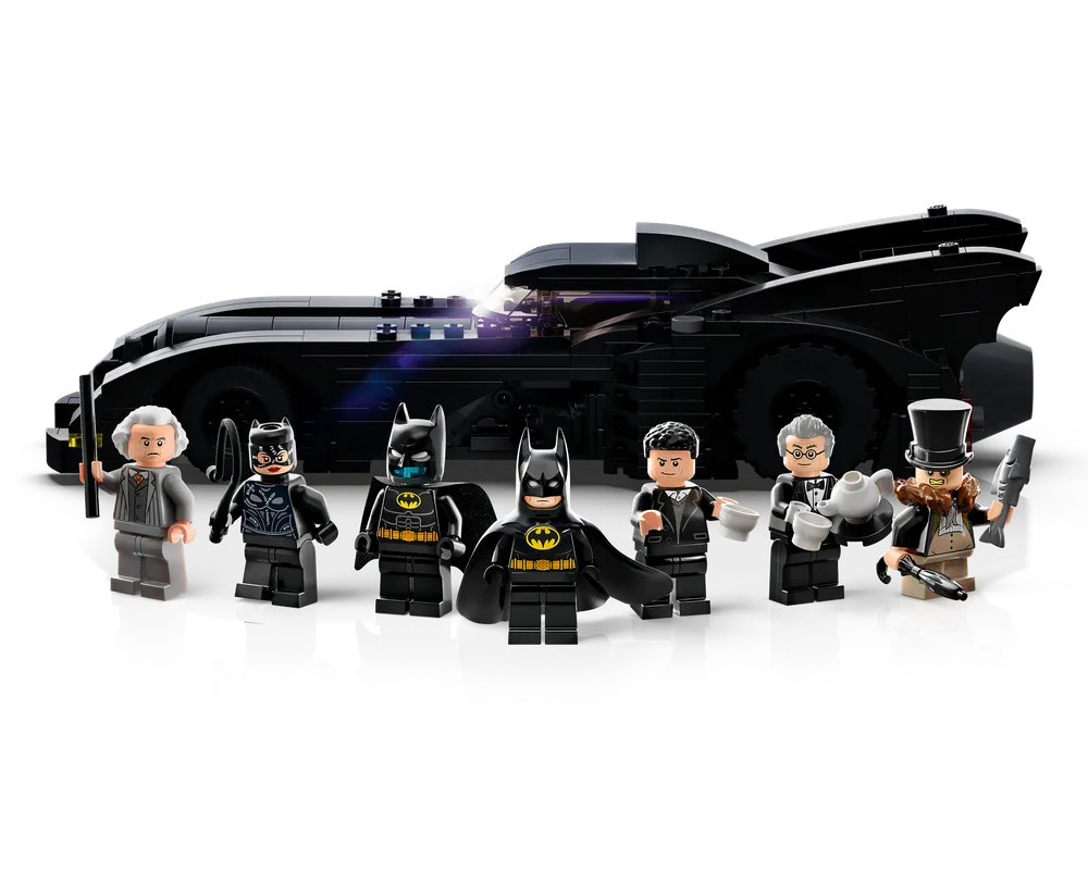 LEGO Super Heroes 76252 - Batcave - Shadow Box - Authentic LEGO Set Image 3