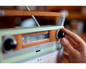 LEGO Creator 10334 - Retro Radio - Authentic LEGO Set Image 11