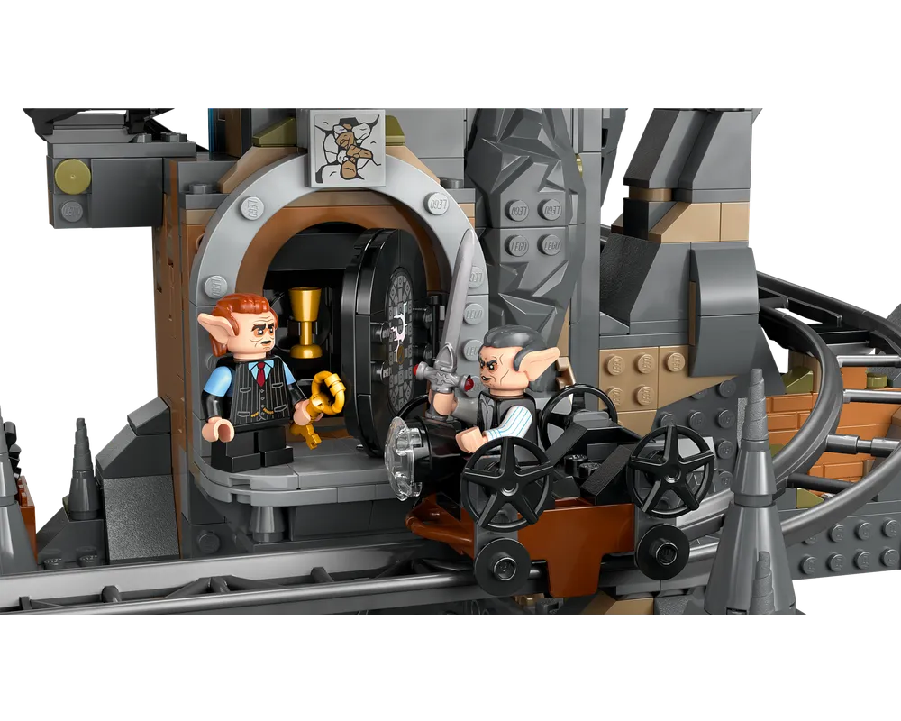 LEGO Harry Potter 76417 - Gringotts Wizarding Bank - Collectors' Edition - Authentic LEGO Set Image 4