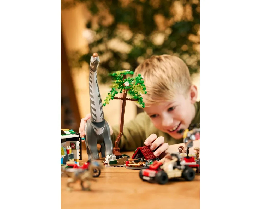 LEGO Jurassic World 76973 - Raptor & Titanosaurus Tracking Mission - Authentic LEGO Set Image 23