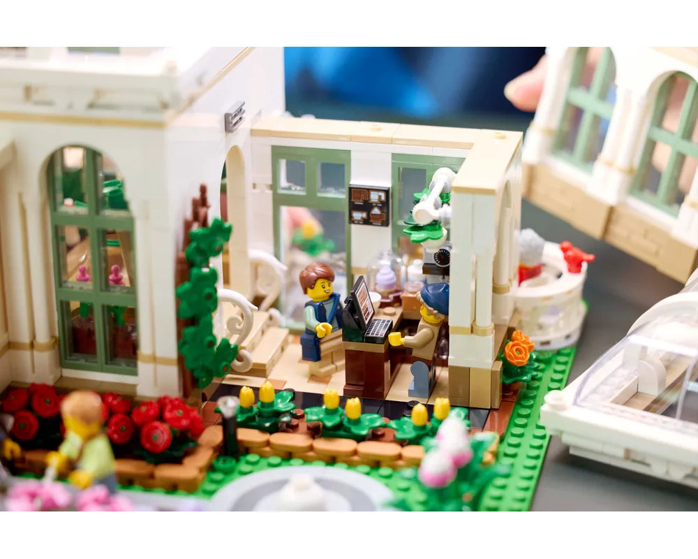 LEGO LEGO Ideas &#40;CUUSOO&#41; 21353 - The Botanical Garden - Authentic LEGO Set Image 11