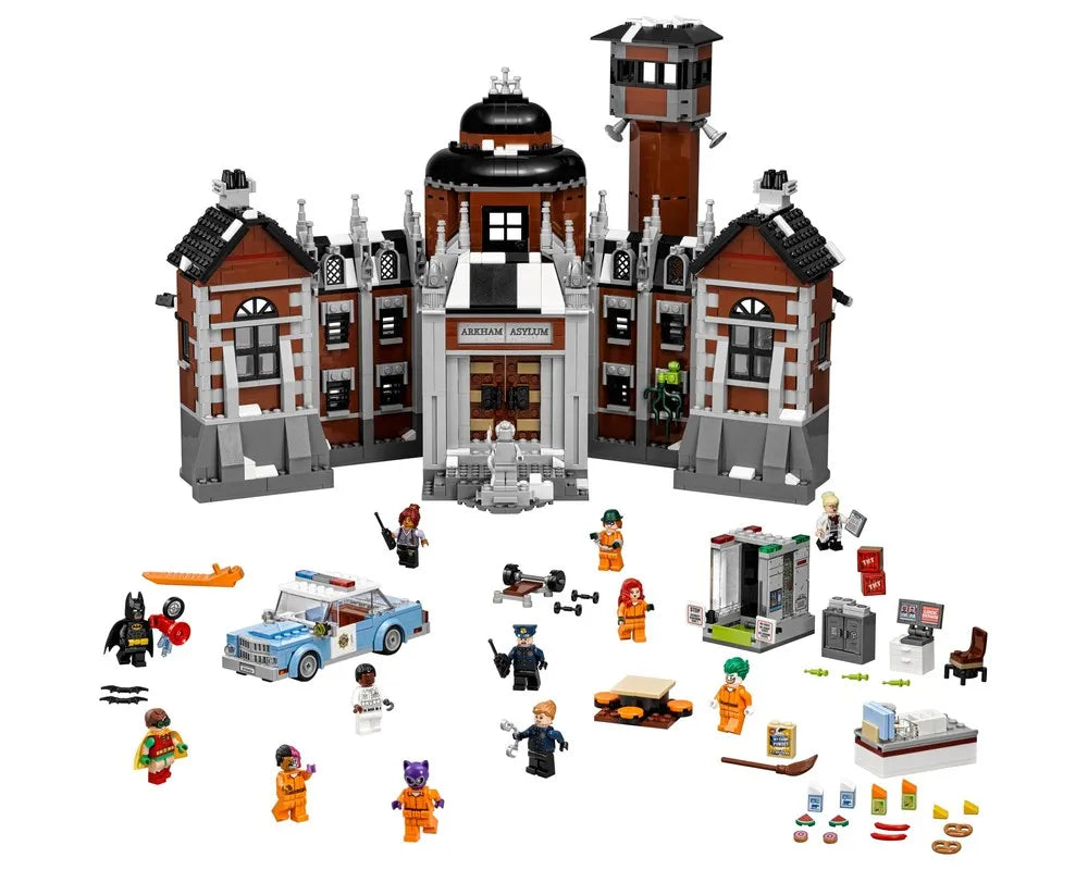 LEGO Super Heroes 70912 - Arkham Asylum - Authentic LEGO Set Image 3