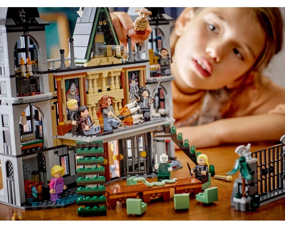 LEGO Harry Potter 76453 - Malfoy Manor - Authentic LEGO Set Image 9