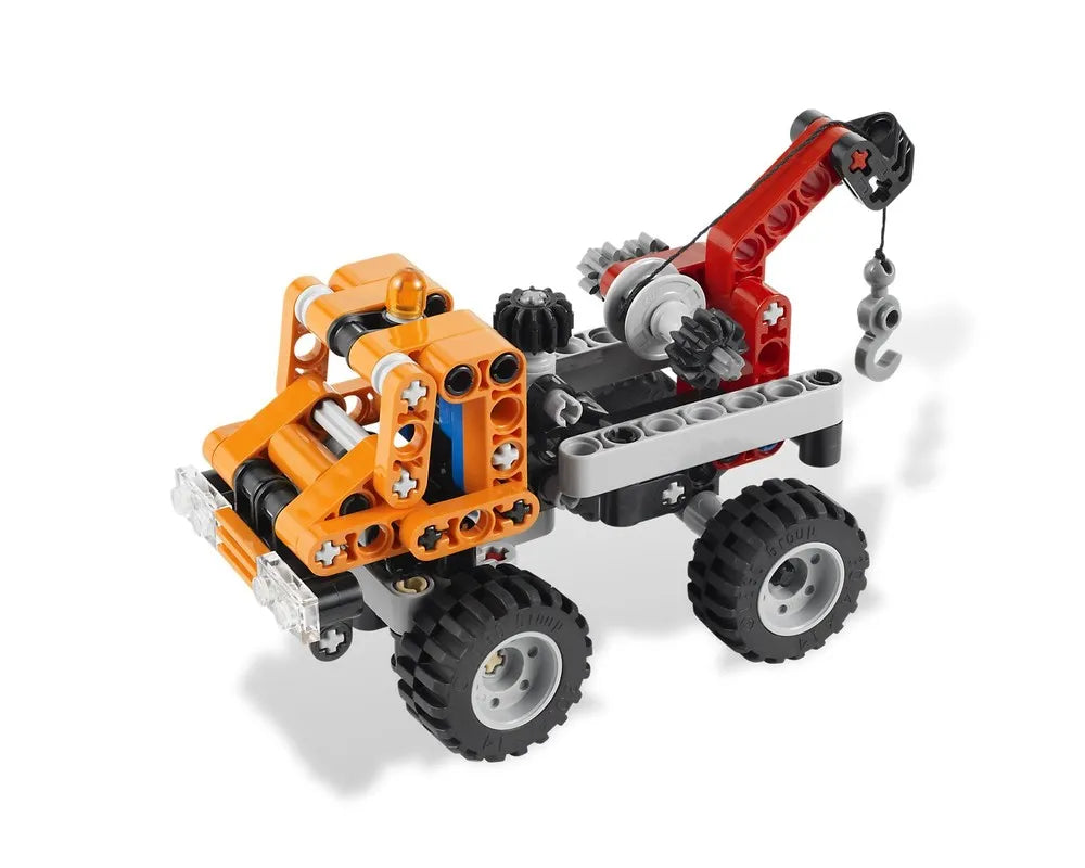 LEGO Technic 9390 - Mini Tow Truck - Authentic LEGO Set Image 2