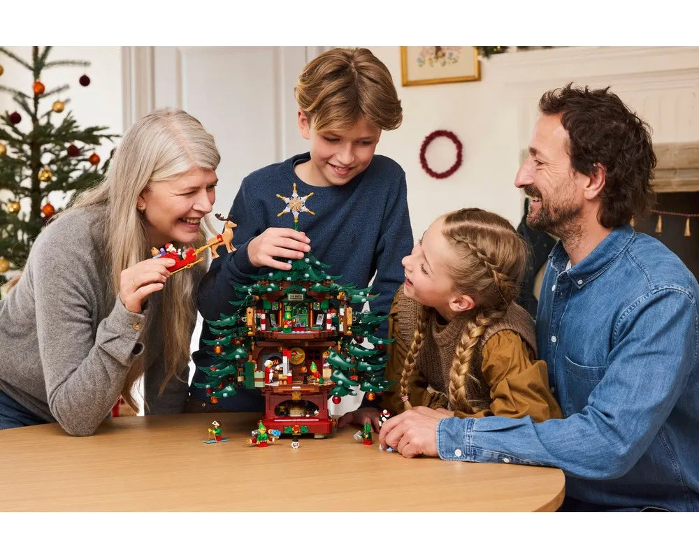 =LEGO Creator 41843 - Family Christmas Tree - Authentic LEGO Set Image 12