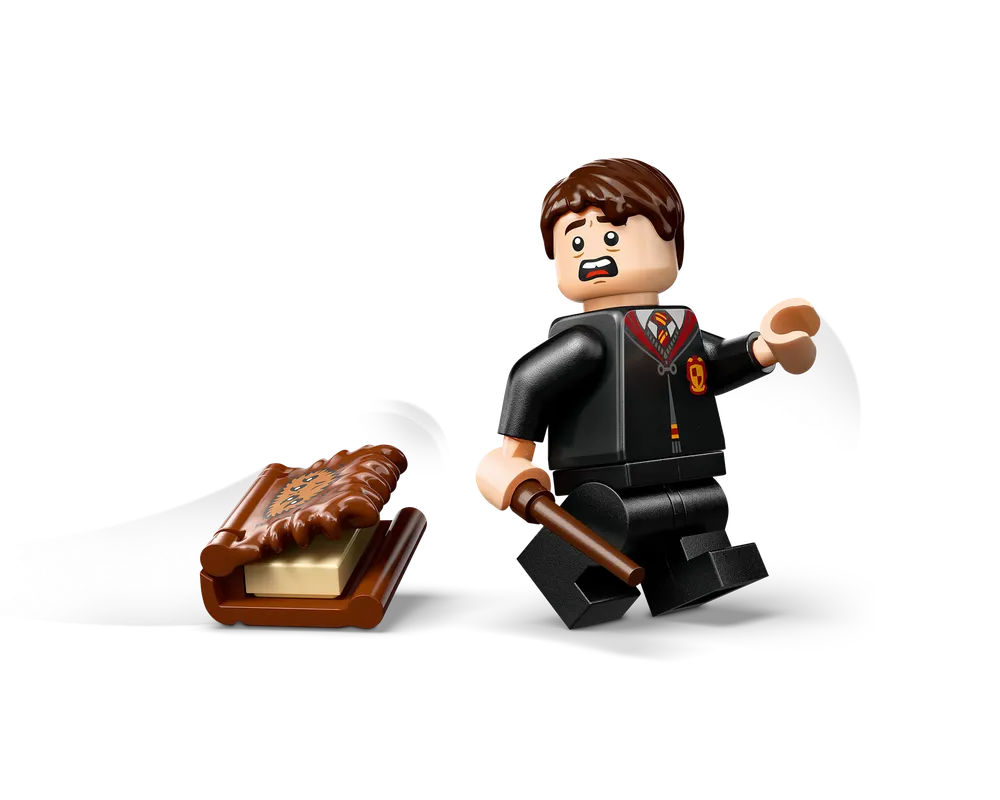 LEGO Harry Potter 76449 - Chomping Monster Book of Monsters - Authentic LEGO Set Image 17