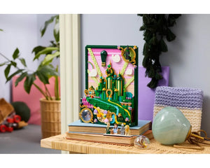 LEGO Wednesday 75685 - Emerald City Wall Art - Authentic LEGO Set Image 8