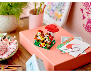 =LEGO Holiday & Event 40711 - Hedgehog Picnic Date - Authentic LEGO Set Image 6