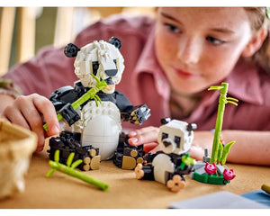 LEGO Creator 31165 - Panda Family - Authentic LEGO Set Image 7