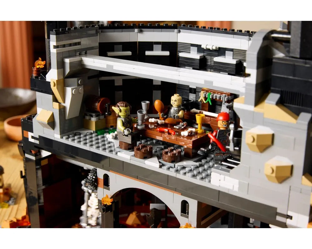 LEGO The Hobbit and The Lord of the Rings 10333 - Barad-dûr - Authentic LEGO Set Image 18